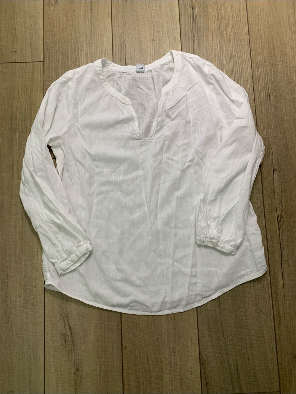 Old Navy White Split-Neck Long Sleeve Blouse